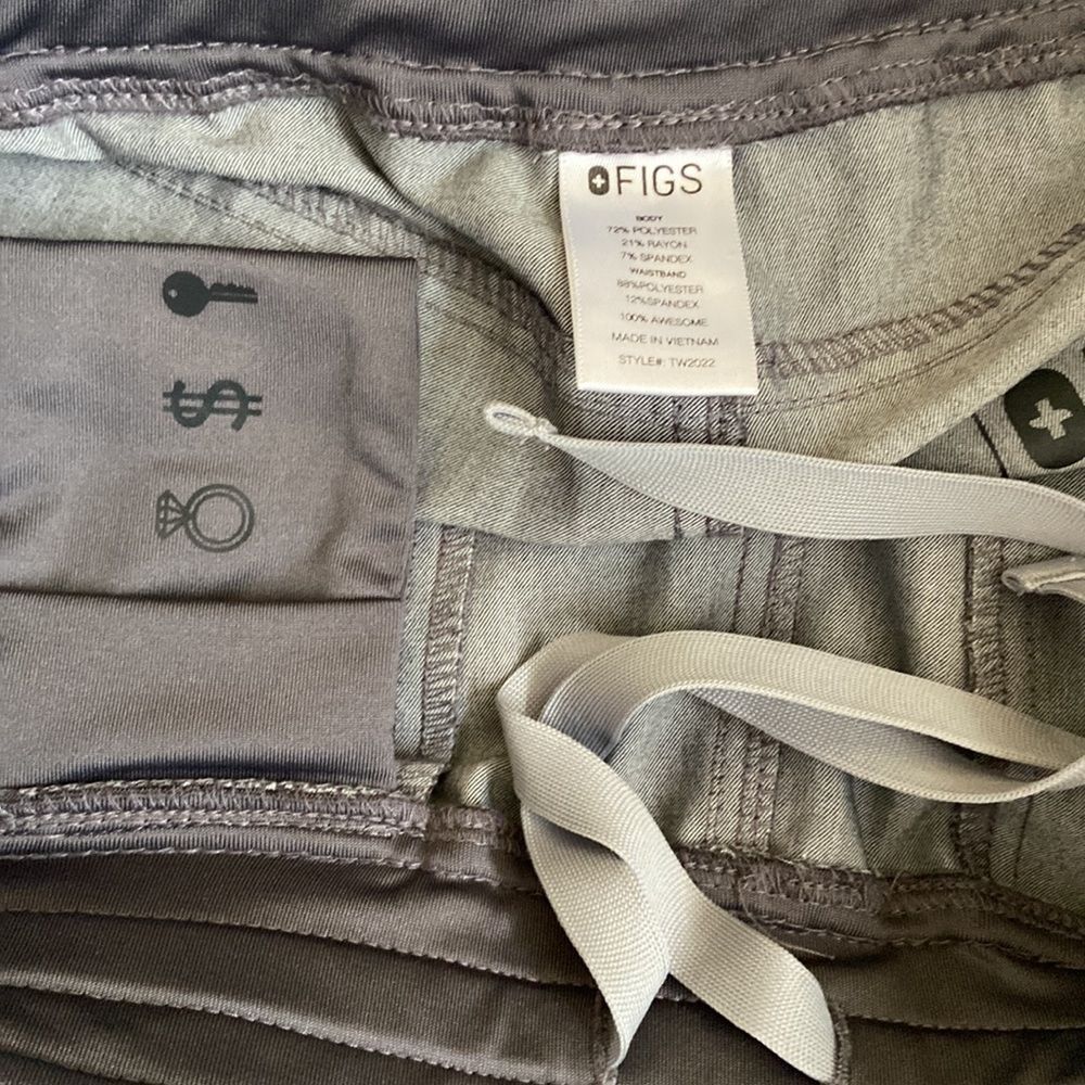 FIGS Technical Collection Kanye Moto Scrub Pants Limited Edition Graphite Gray S - Picture 11 of 12